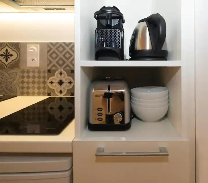 Design Suite Vieux Port Appartement Tout Equipe Climatise Marseille